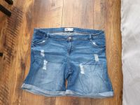 Stretch Jeans Shorts/kurze Hose im destroyed Look Gr. 48 Nordrhein-Westfalen - Langenfeld Vorschau