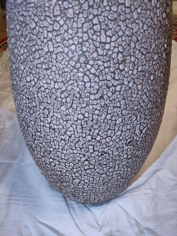 Blumenvase DDR in Leipzig