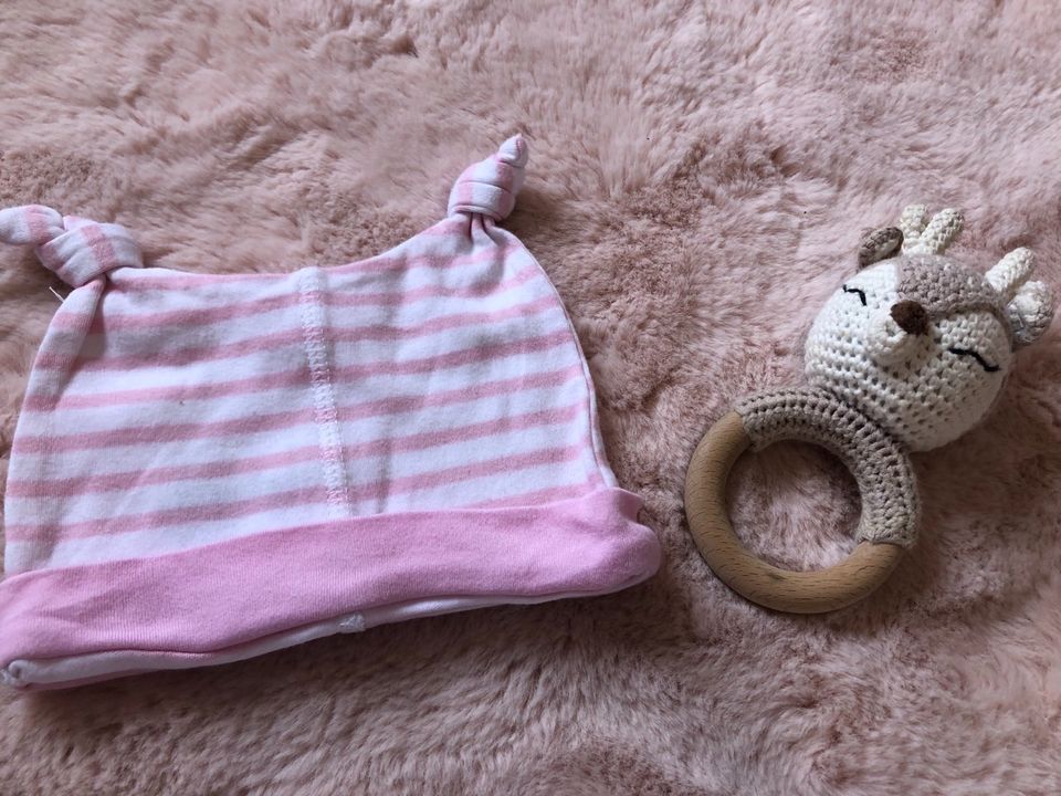 Mütze Newborn rosa weiß gestreift Knoten Gr 41-43 NEU in Oppenheim