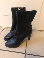 Sergio Rossi Stiefeletten Leder schwarz Plateau Gr 39 Bremen-Mitte - Bahnhofsvorstadt  Vorschau