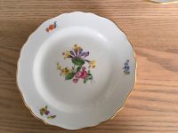 Meissen Teller Blumenmotiv mit Goldrand Baden-Württemberg - Rietheim-Weilheim Vorschau