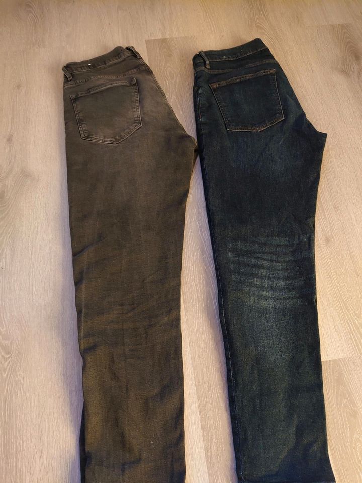 2x Herrenjeans neu 44/34 in Nienburg (Weser)