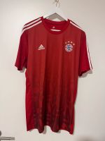 FC Bayern München T-Shirt Größe XL Nordrhein-Westfalen - Oer-Erkenschwick Vorschau