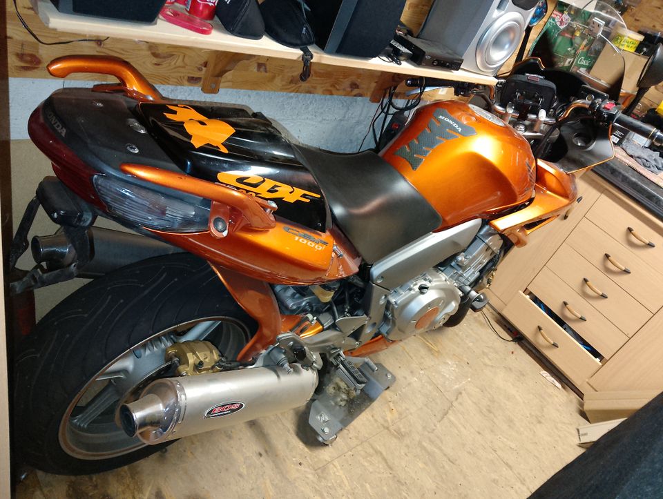 Honda CBF 1000 A Orange metallic Motorrad BOS Abgasanlage in Lichtenstein