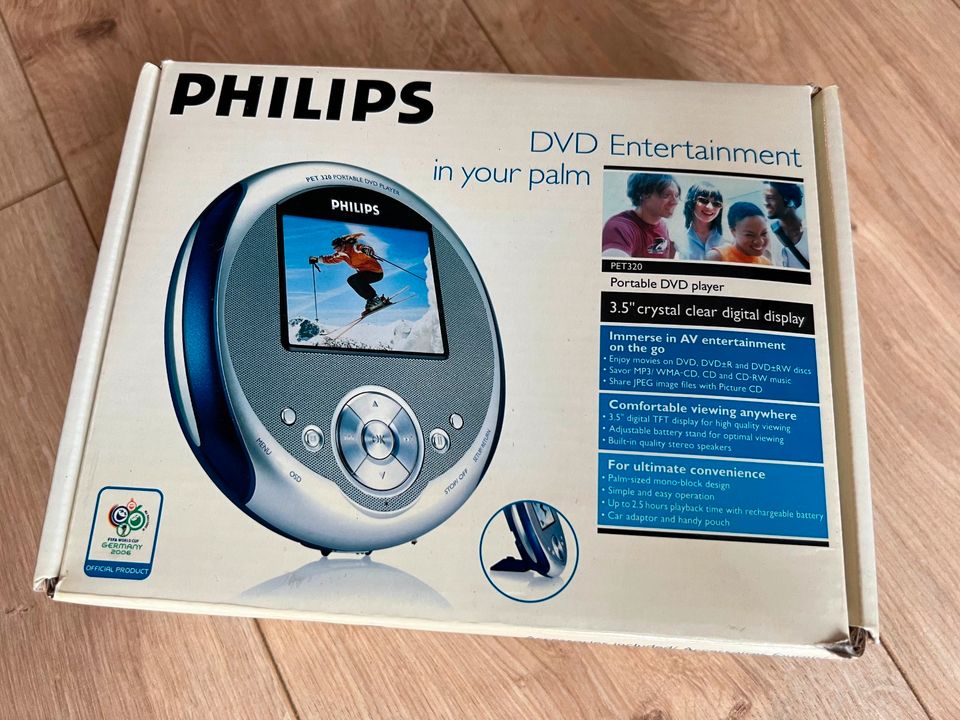 Philips portable DVD player PET320 in Hamburg