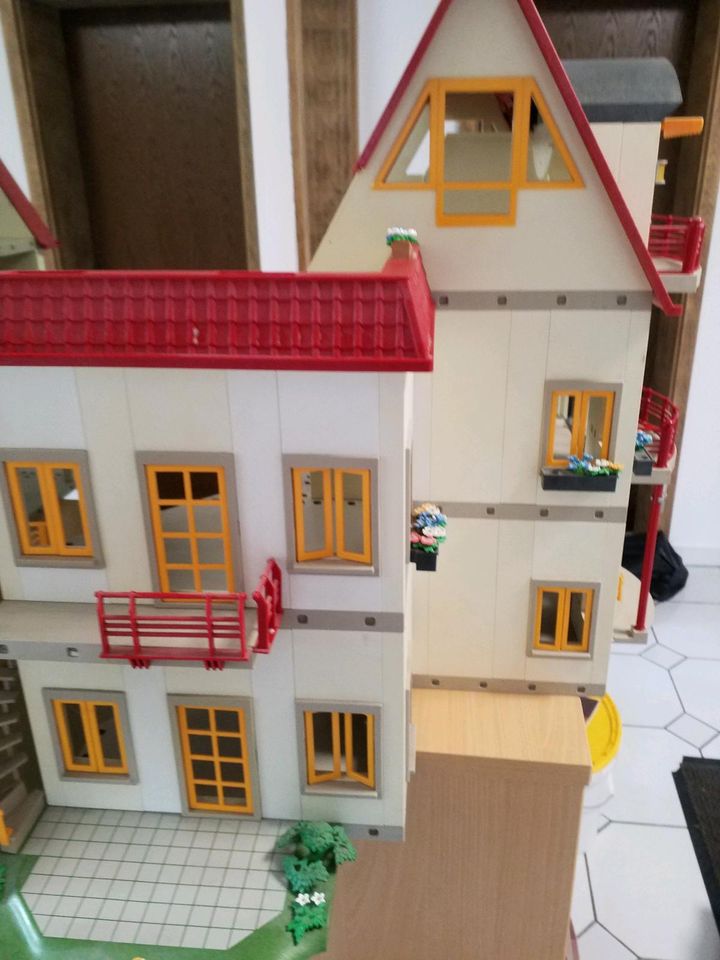 Playmobil Haus mit Reitstall in Cham