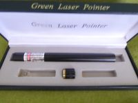 Laserpen grüner oder roter Laser mit Aufsätzen Niedersachsen - Oldenburg Vorschau