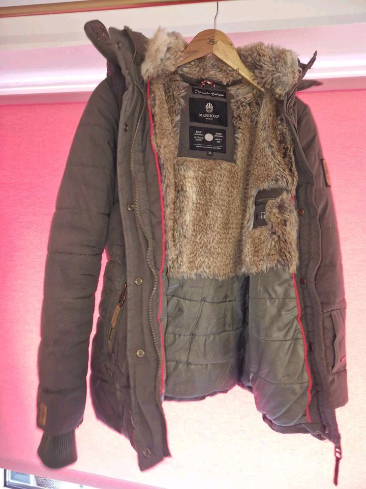 Winterjacke Damen MARIKOO es 2016.Große XS in Bremen