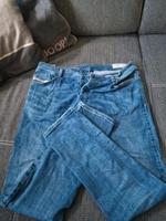Diesel Jeans 36/32 eher 34iger Länge Top Leipzig - Sellerhausen-Stünz Vorschau