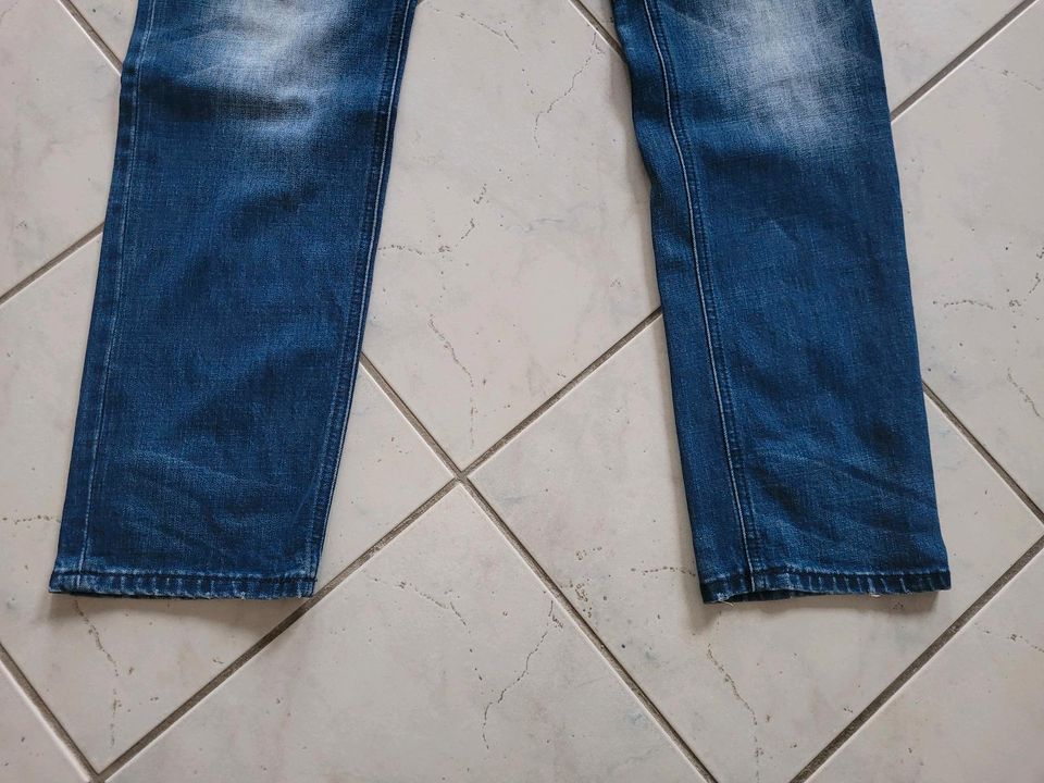 Herren S.Oliver Jeans Gr 32 / 32 regular fit in Ebsdorfergrund