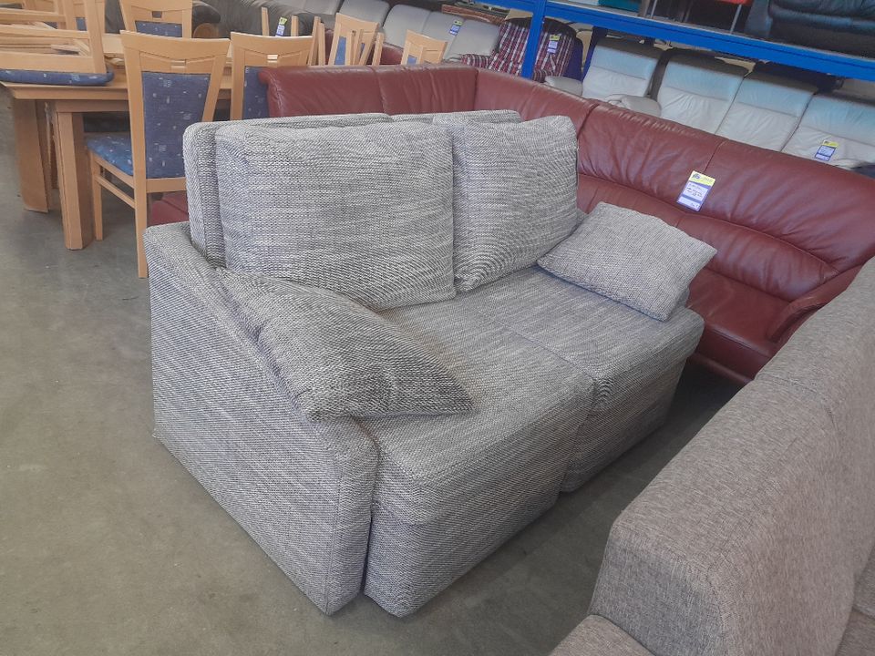 Sofa / Couch mit Funktion - HH140503 in Swisttal