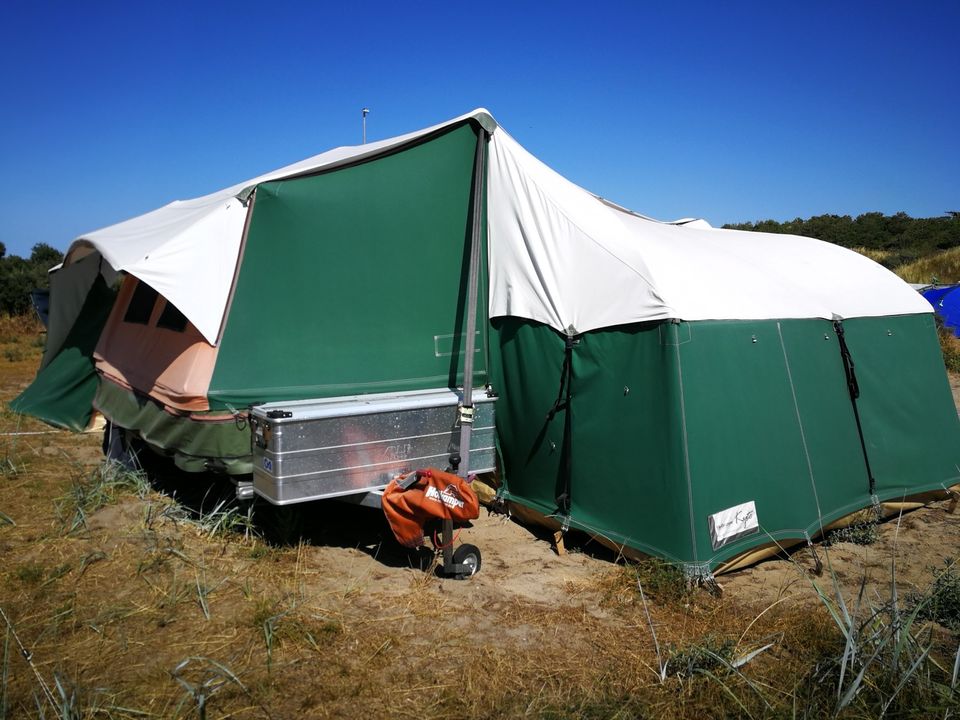 Kyte XL-wie neu- incl kompletter Camping/Möbel/ Kücheausstattung in Essen