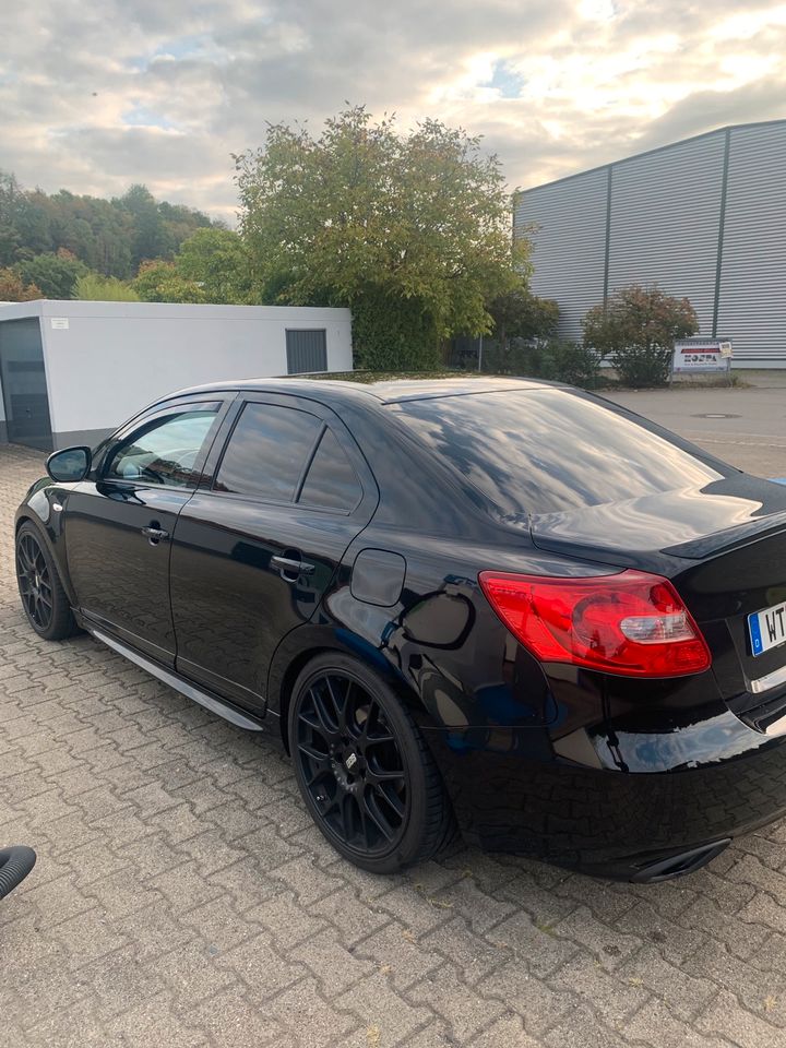 Suzuki  Kizashi 2.4  Sport  /Automatik  /8 Fach  Bereift  /BBS in Murg