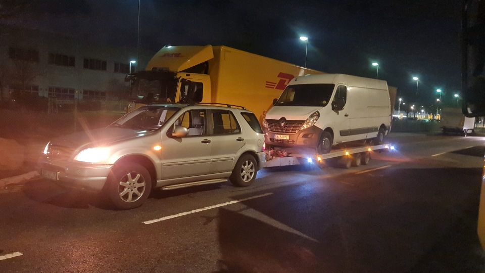 Abschleppdienst Pkw Auto Kfz Traktot Bus Überführung Transport in Bremen