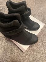 DKNY Damen Stiefeletten schwarz Leder Neu Gr 41 Neu Preis 219 Eur Schwerin - Neu Zippendorf Vorschau