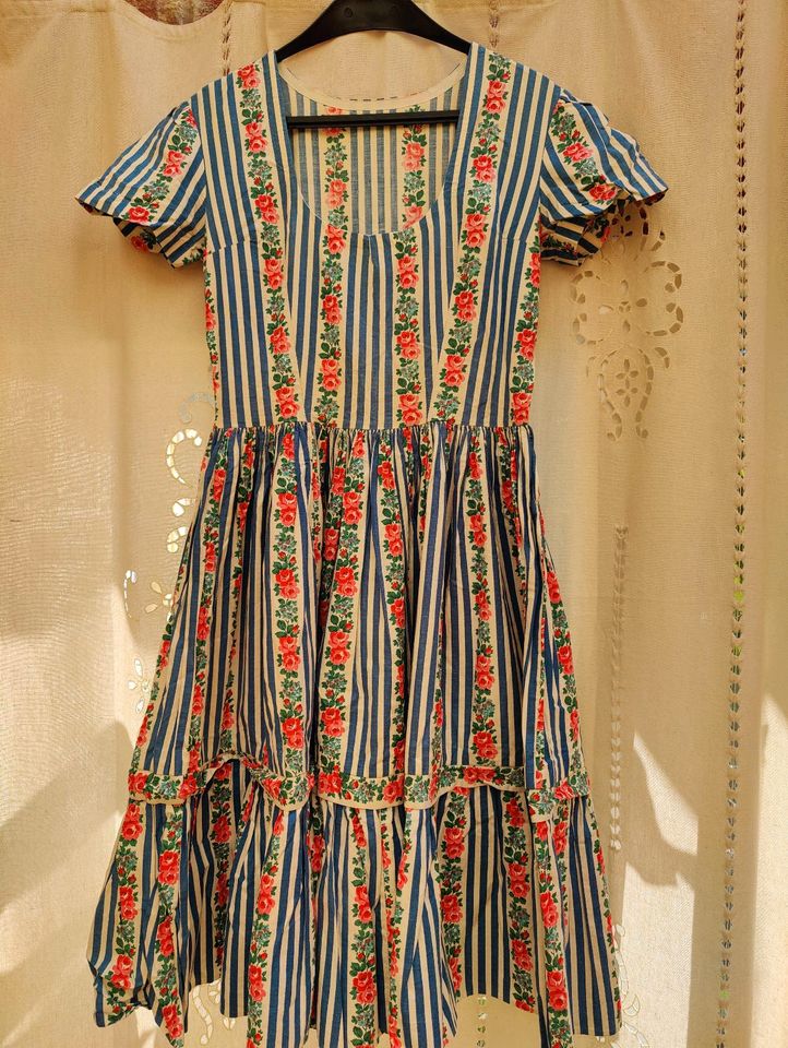 Vintage Kleid / Landhaus / Handarbeit in Blankenfelde-Mahlow