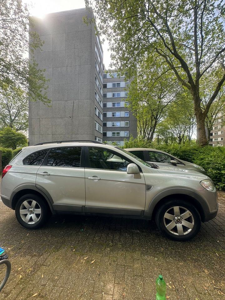 Chevrolet Captiva 2.0 l in Herne