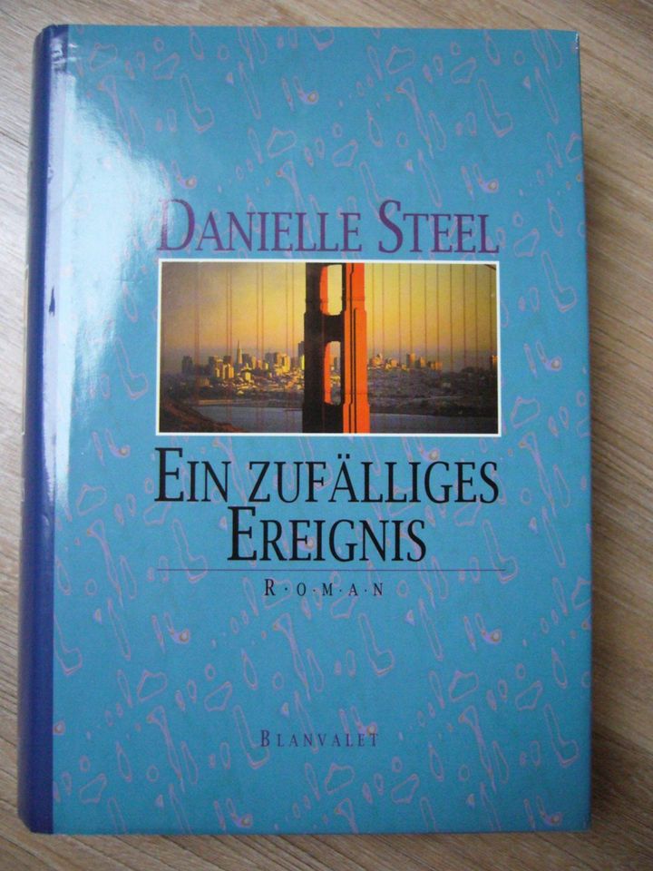 Ein zufälliges Ereignis von Danielle Steel in Weinstadt