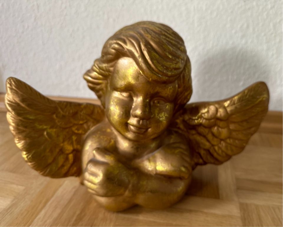 Deko Figur Engel in Goldfarben in Ludwigshafen