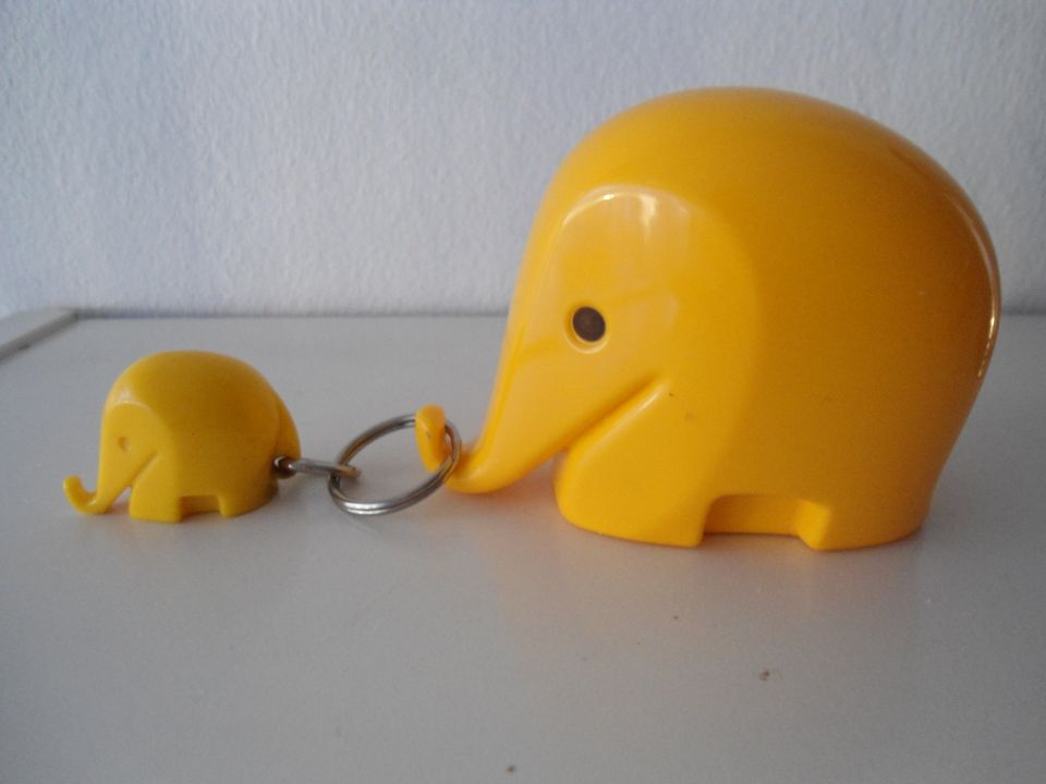 1 Spardose und 1 Schlüsselanhänger Drumbo Elefant / neu Sammeln in Maintal