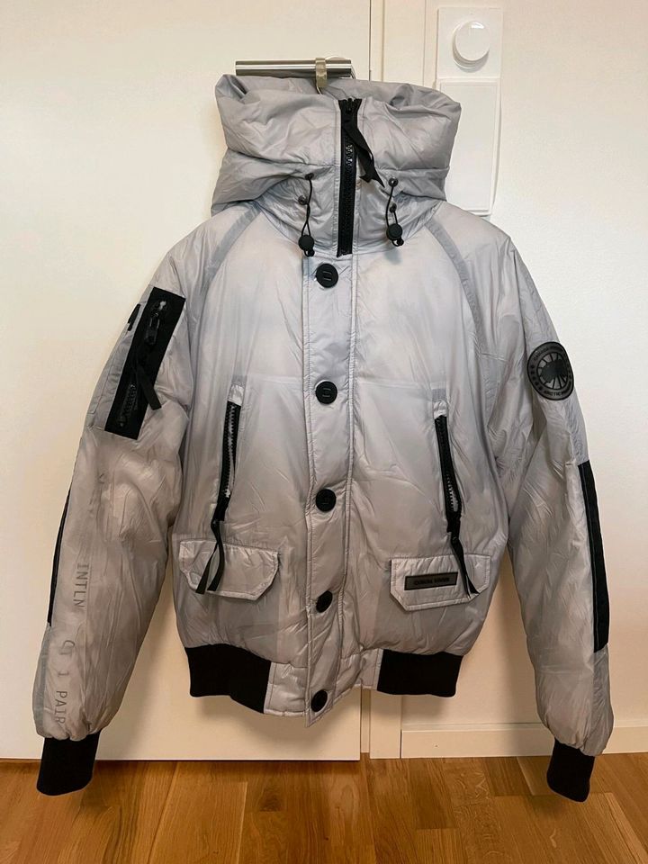 Canada Goose limited edition X-Ray in Wassenberg