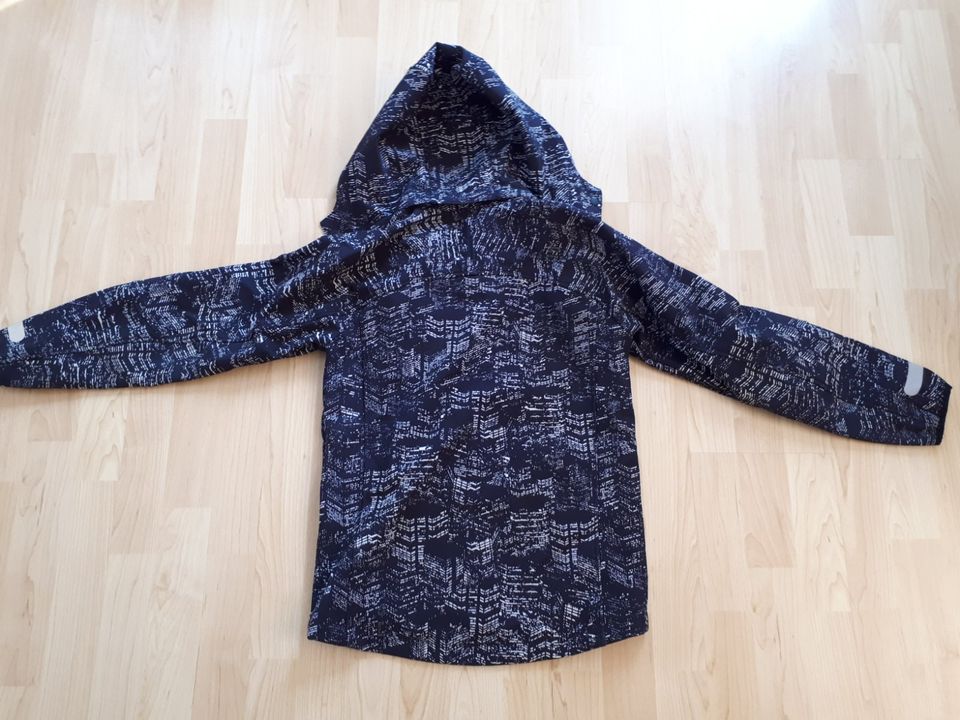 H&M Shelljacke mit Kapuze G 146 in Bischberg