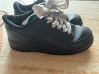 Nike Air Force 1 GS Gr. 38.5 (EUR); 6Y (US) Berlin - Lichtenberg Vorschau