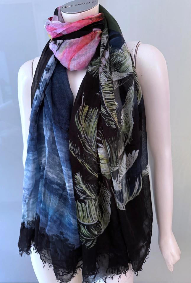Stella McCartney Tuch Schal XL Pareo Schwarz Grün Pink Floral in Hamburg