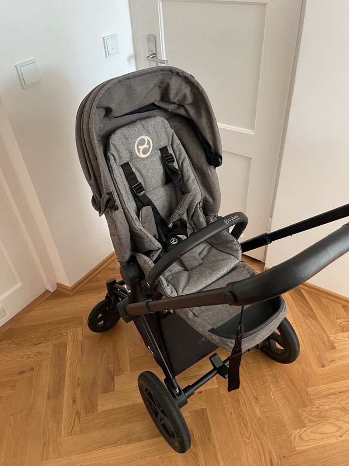 Cybex Priam Lux Manhattan Grey in München