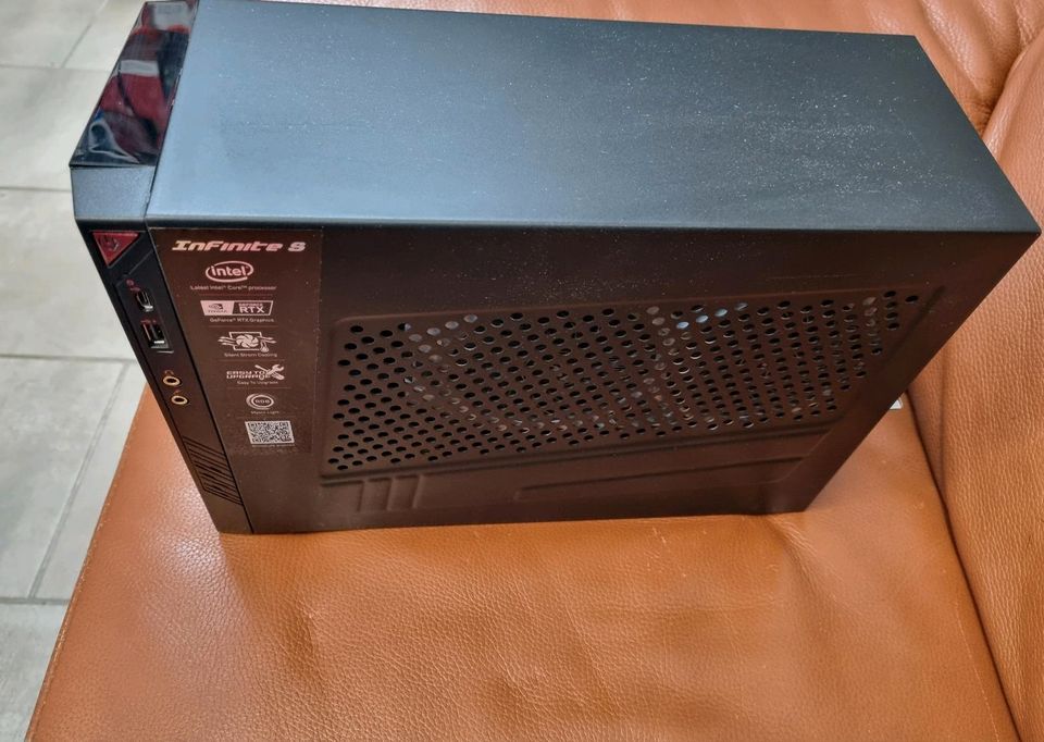 MSi Infinite S Mini Gaming PC i5 / 16GB / RTX 2060 / 256 SSD in Köln