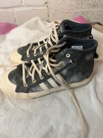 Schuhe Adidas Größe 37 neu und wurden nie getragen Frankfurt am Main - Seckbach Vorschau