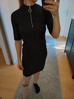 Weekday Kleid mit Reißverschluss Kragen Gr. S Berlin - Westend Vorschau