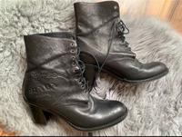 Prada Stiefel Nordrhein-Westfalen - Mönchengladbach Vorschau