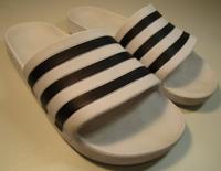 adidas Badeschuhe Gr. 39 weß Adiletten Pantoletten Bayern - Erding Vorschau
