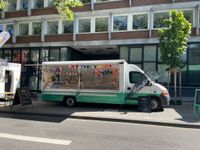 Foodtruck Imbisswagen Grillmobil Renault Master 2.5 CDI Nordrhein-Westfalen - Waldbröl Vorschau