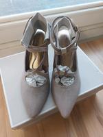 Hohe Pumps, 39 Niedersachsen - Barsinghausen Vorschau