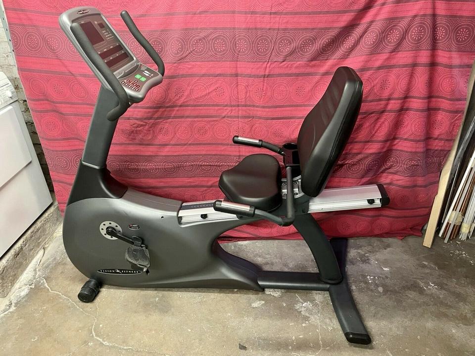 Vision Fitness R2600 HRT Ergometer Heimtrainer Fitness Fahrrad in Nordrhein Westfalen Marl kleinanzeigen