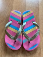 süße Flip Flops Gr. 30  / 31 rosa Badeschuhe Badelatschen Berlin - Mahlsdorf Vorschau