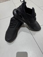 Nike Air Max270 Herrenschuhe Gr.44,5 Schwarz Hessen - Kelsterbach Vorschau