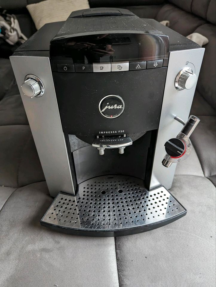 Jura Impressa F50 - Kaffeevollautomat in Kamen