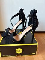 High Heels Ledersandalen von Buffalo Gr. 40 Hessen - Neu-Isenburg Vorschau