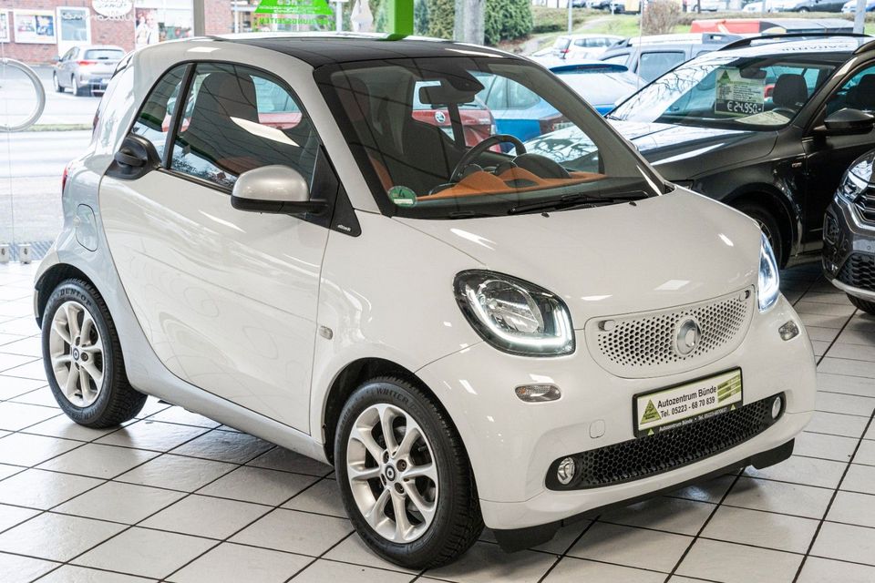 Smart ForTwo coupe 71 PS Edition#1 Glasdach Klima in Bünde