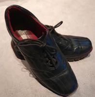 Tamaris  Schnürschuhe Laufschuhe Sneaker Gr.39 Nordrhein-Westfalen - Warstein Vorschau