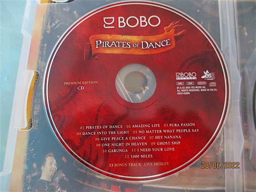 guter Zustand 1CD und 2DVD Bobo,alle:2€,Pirates of Dance,Tour2005 in Freiburg im Breisgau