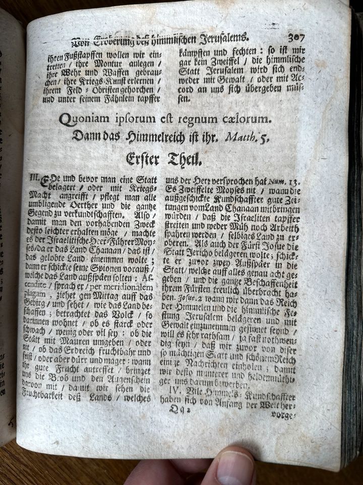 Antikes Buch von 1726 in Hamburg