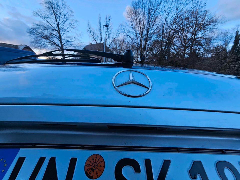 Mercedes Benz C240 T Avantgarde Automatik•Command•Leder•Xenon in Schorndorf