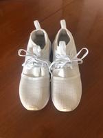 Puma Sneaker Sportschuhe Damen Gr. 42 Dresden - Blasewitz Vorschau