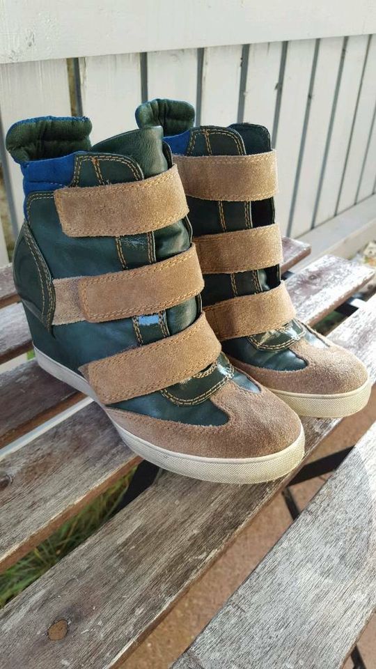 Tamaris*Keilpumps Stiefel 37 Petrol Grün Blau Beige Material-Mix in Bayern  - Pommelsbrunn | eBay Kleinanzeigen ist jetzt Kleinanzeigen