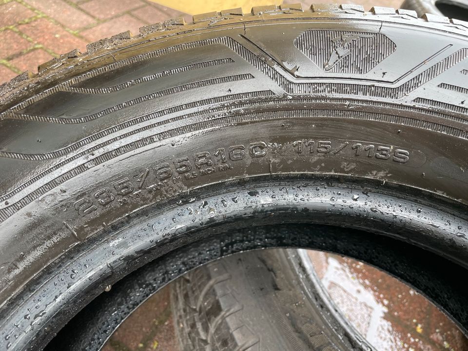 2stück 235/65R16C 115/113 GOODYEAR ALLSEASON VECTOR DOT2622 in Stockstadt a. Main