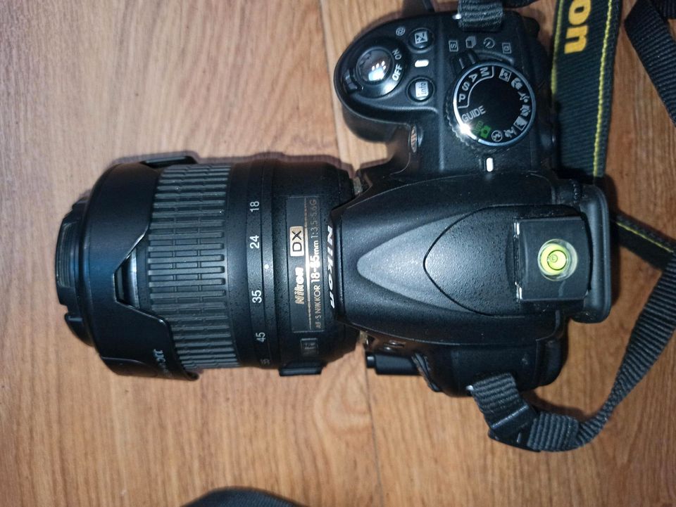 Nikon D3100 Spiegelreflex samt Zubehör in Hamburg